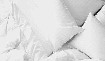 White duvet and pillows