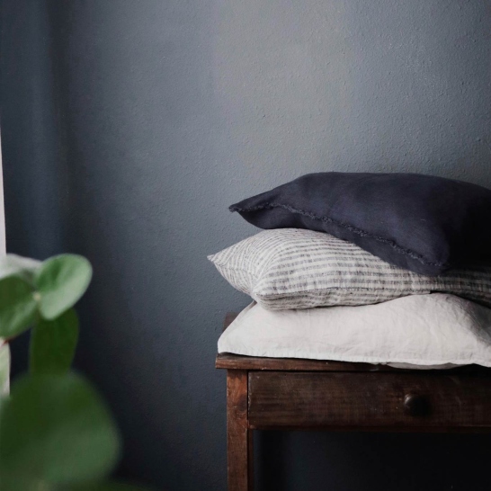 linen decor pillows